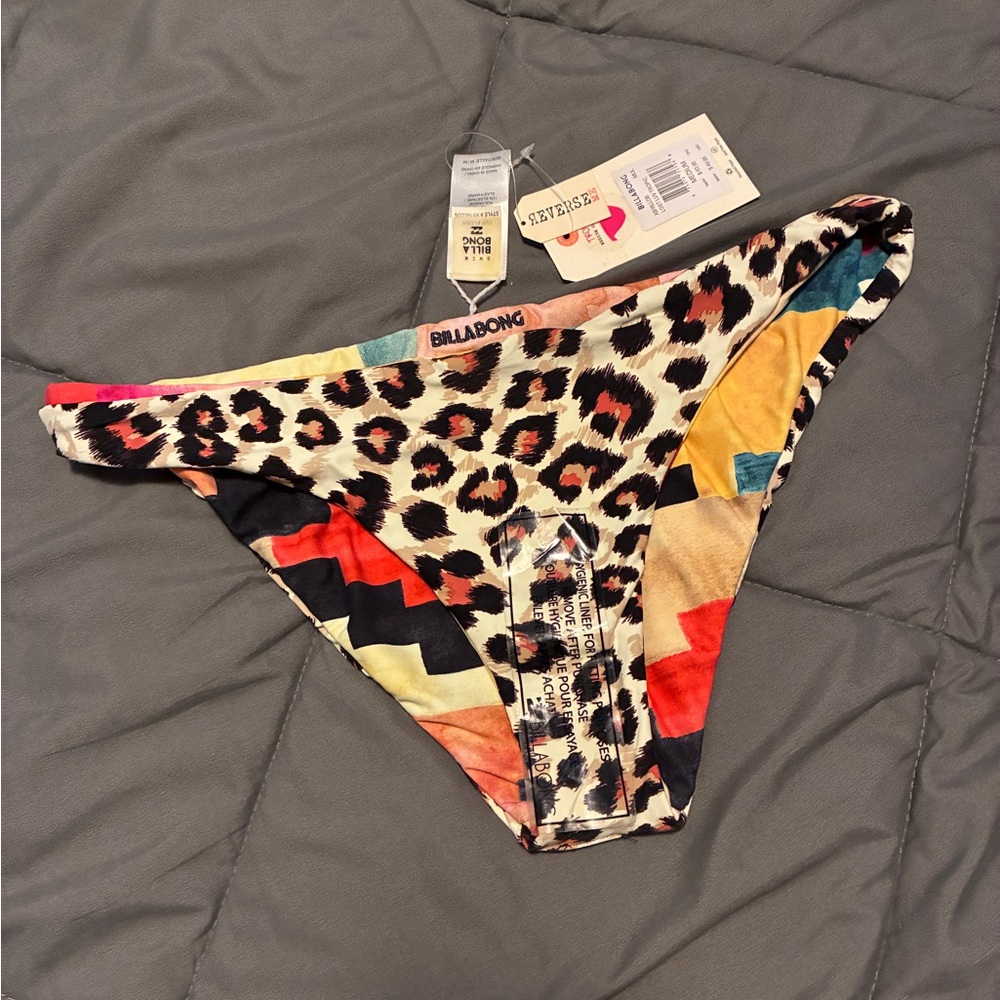 Billabong Reversible med coverage bikini bottom - Picture 4 of 10